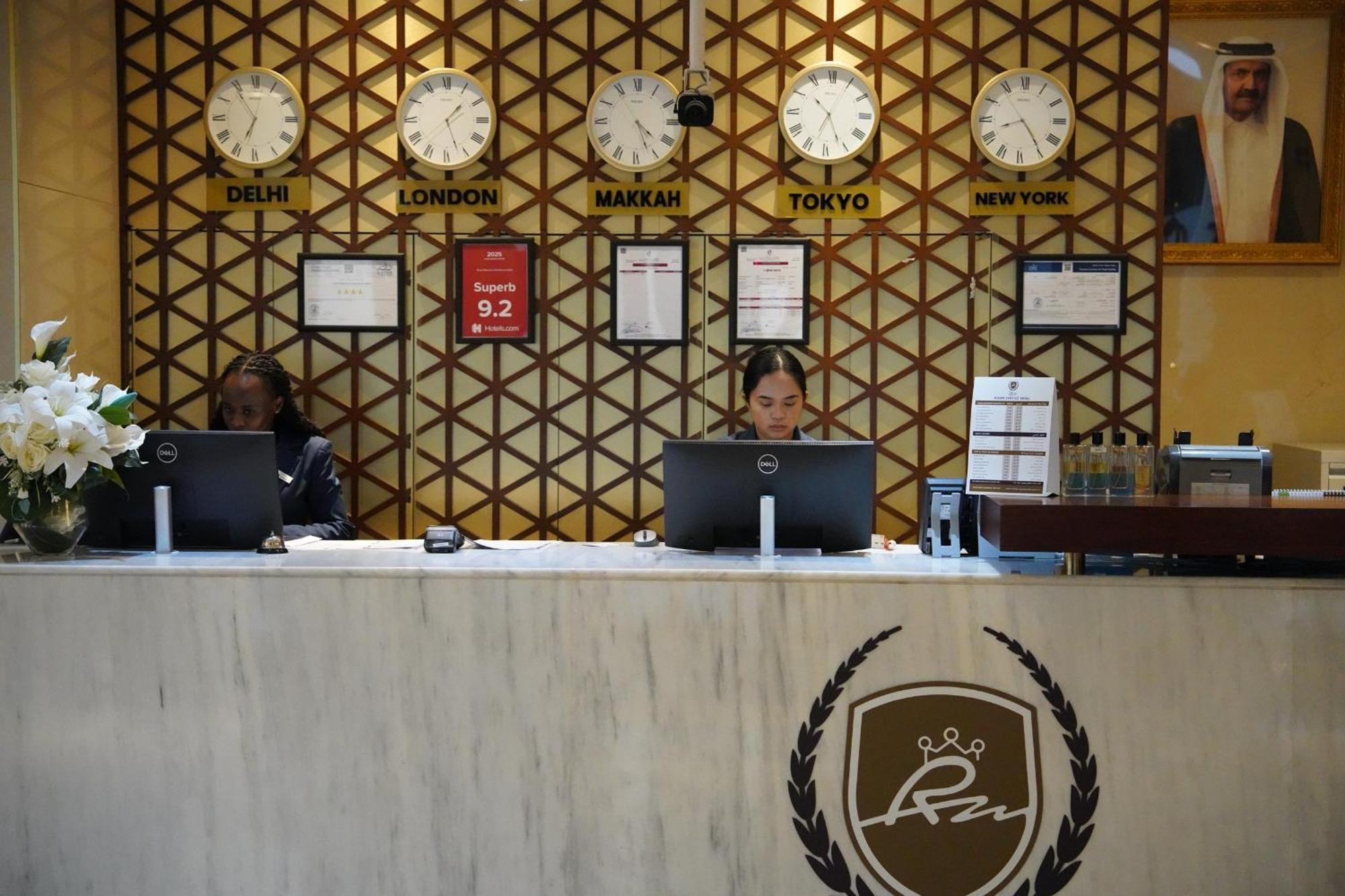 Royal Mansoura Residence Hotel Доха Екстериор снимка